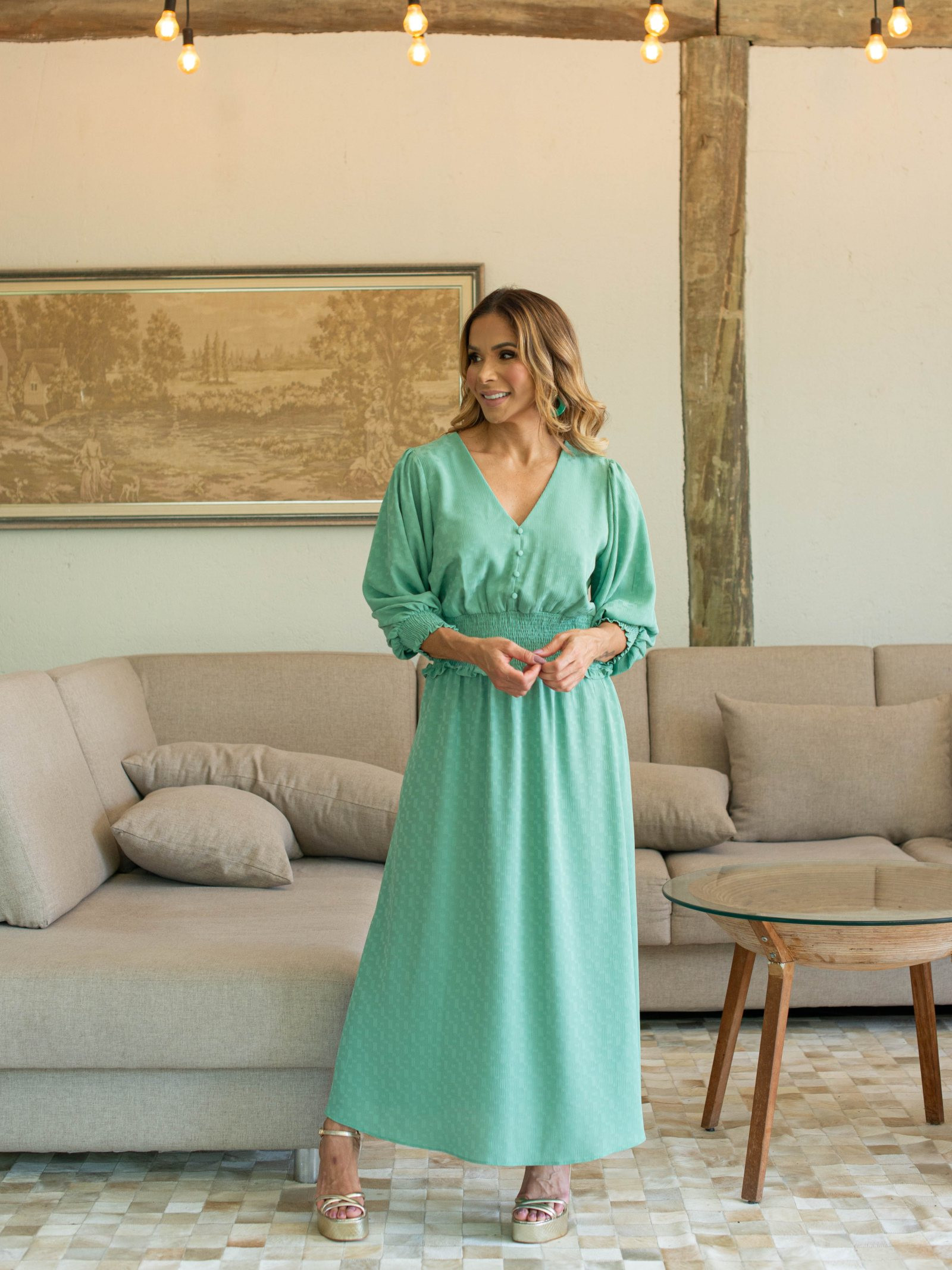 VESTIDO CREPE MIDI