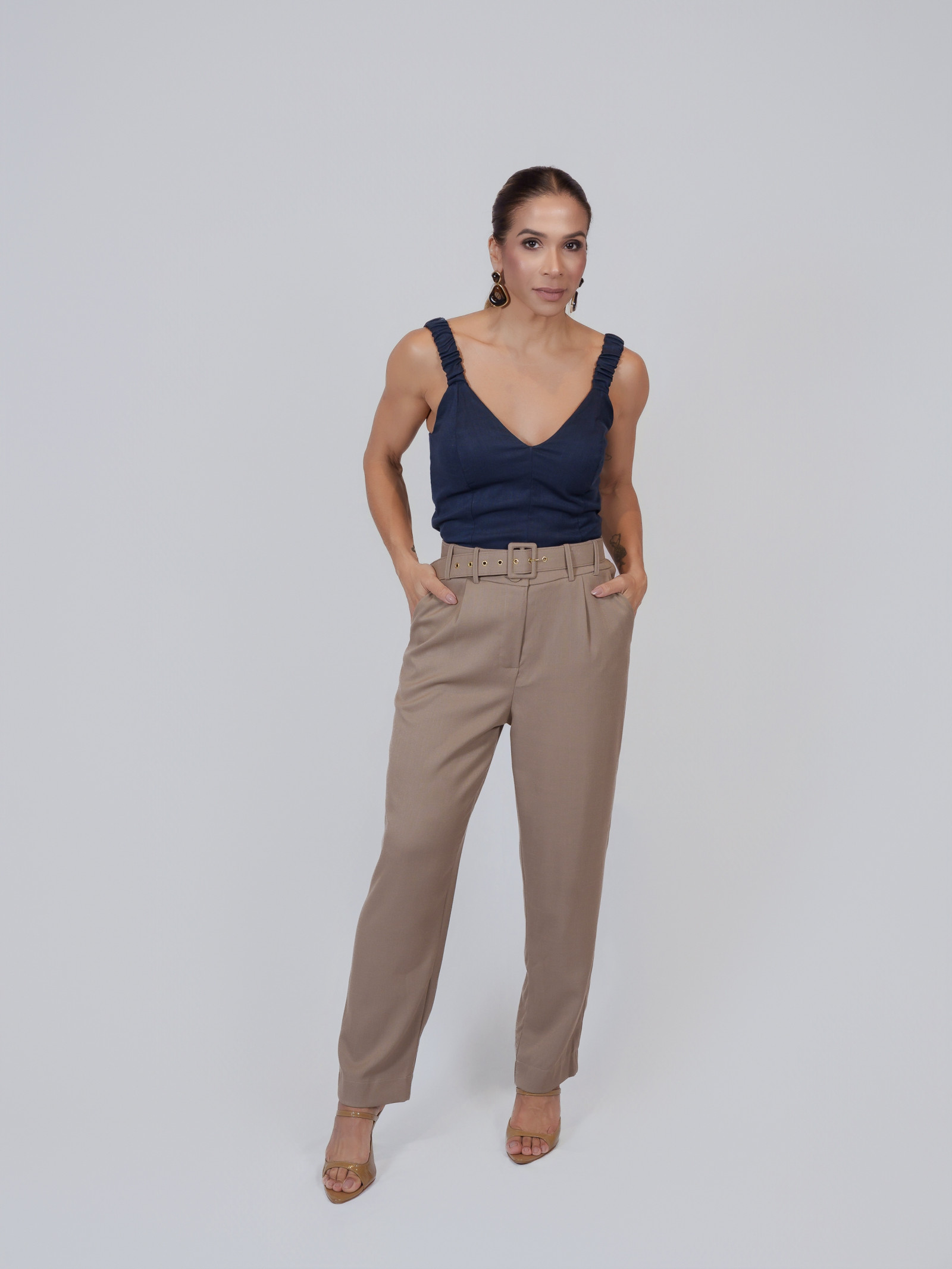 CALÇA CENOURA LEBLON